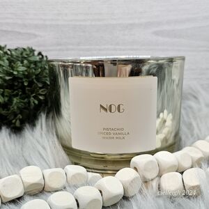 Avon 3-wick Candle - Nog Scented